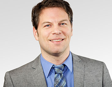 Dr. Marc Pollmann
