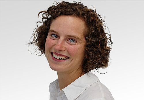 [Translate to Deutsch:] Ann-Christin Gnirck - Product Manager EUROIMMUN