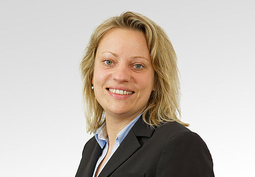 [Translate to Deutsch:] Dr. Konstanze Stiba - EUROIMMUN product management